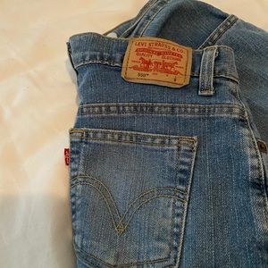 Vintage Levi’s 550 Style Jeans